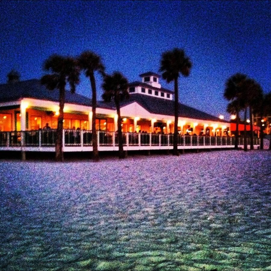 Palm Pavilion Inn Clearwater Beach Exterior photo